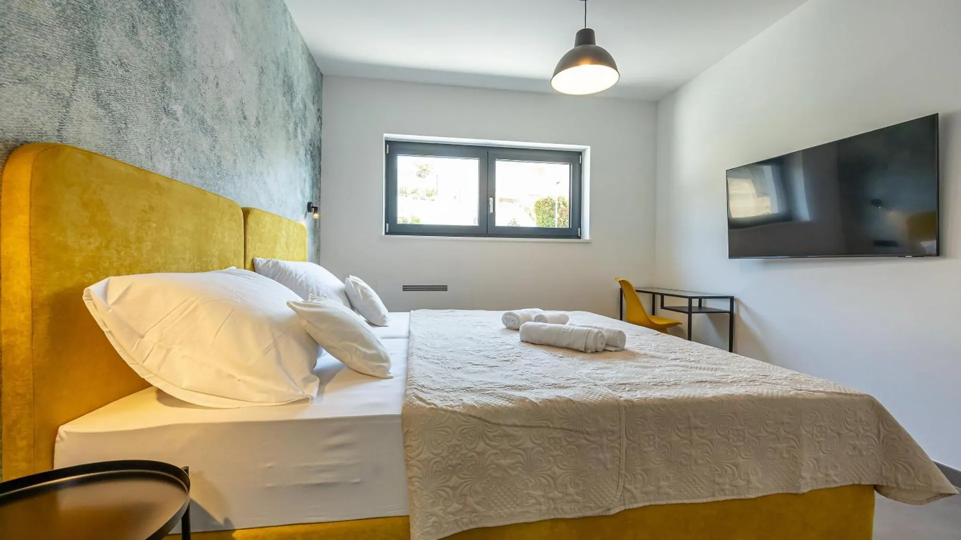 Villa Vista Crikvenica 0*,  Croatia